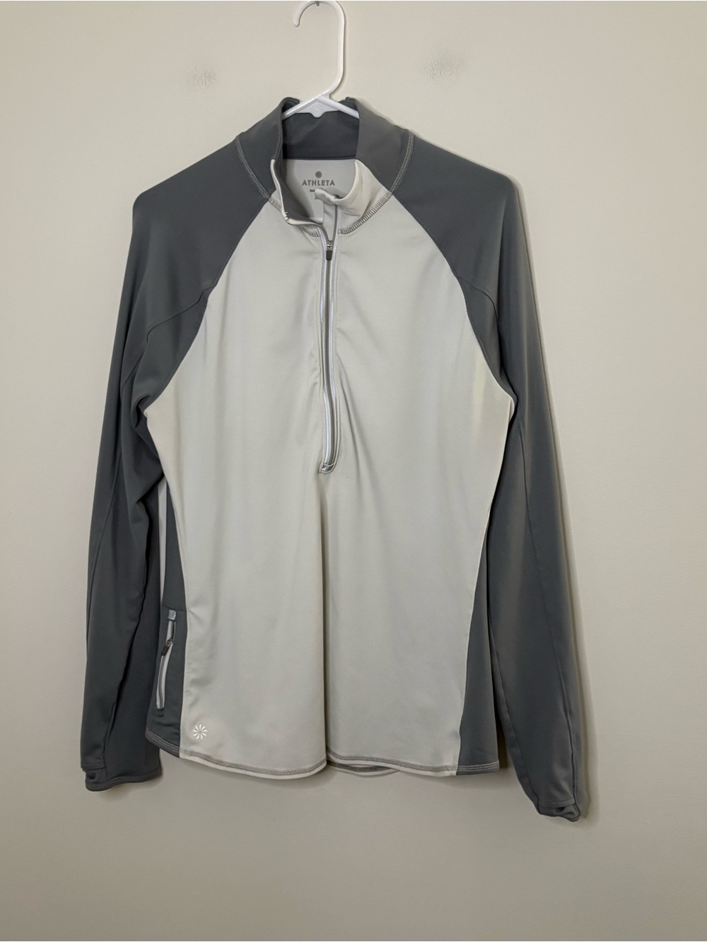 Athleta Womens XL White Grey 1/4 Zip Pullover Thumbholes Running Top 138805